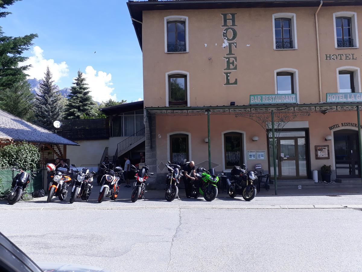 Hotel La Gare LʼArgentière-la-Bessée Buitenkant foto