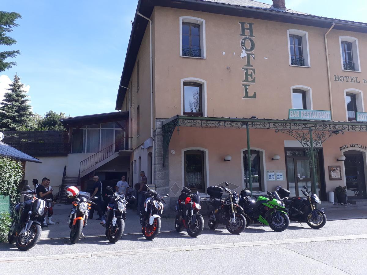 Hotel La Gare LʼArgentière-la-Bessée Buitenkant foto